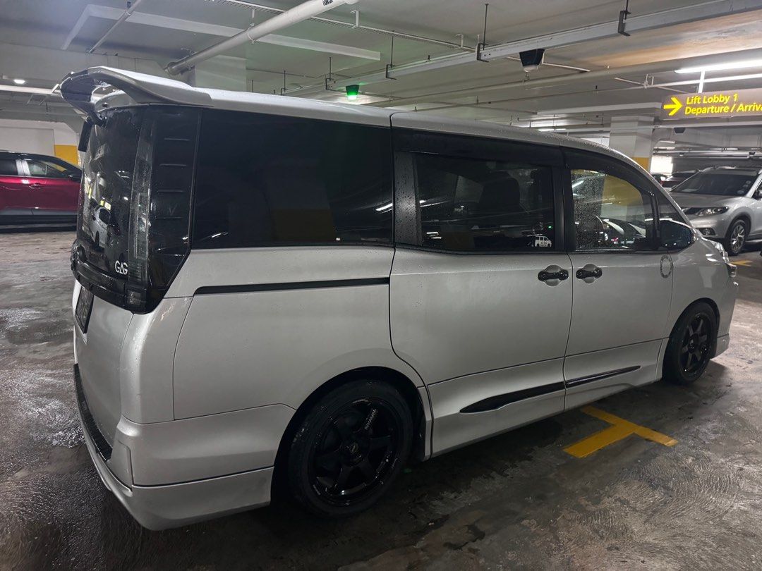 Toyota Voxy 2.0 X (A) (Category: Used Cars) located in Singapore. Submitted by alfin (Listing ID 1333729057, Image 3). Description: Voxy 2.0 high spec with sunroof. Legit mileage. Direct owner. Wear and tear done up. New rims and Tyre not even 2 months. New air con. Strictly by appointment as I am working . No salesman or consignment 0”3-.