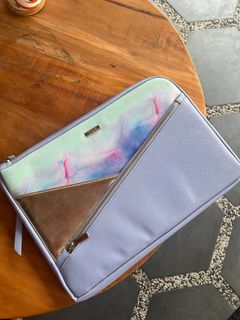 (Category: ) located in . Submitted by school.thrift (Listing ID 1333767580, Image 1). Description: .