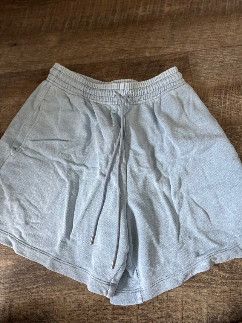 UNIQLO blue sweat shorts Women s Fashion Bottoms Shorts on Carousell