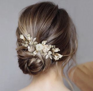 Wedding hair accessories gumtree cheap