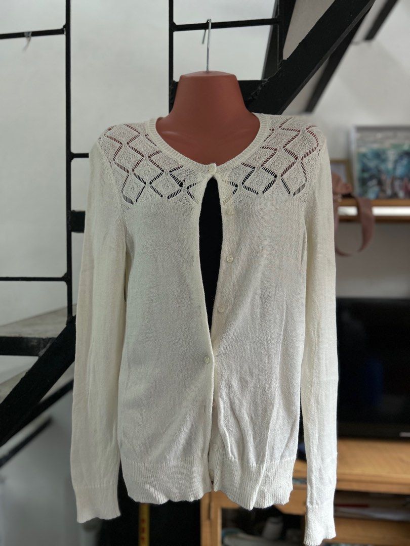 White Office Cardigan Women s Fashion Coats Jackets and Outerwear on Carousell