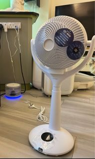 （分類：）位於 。 由 ycatlover 提交（商品編號 1333838976，圖片 1）。簡介： 。