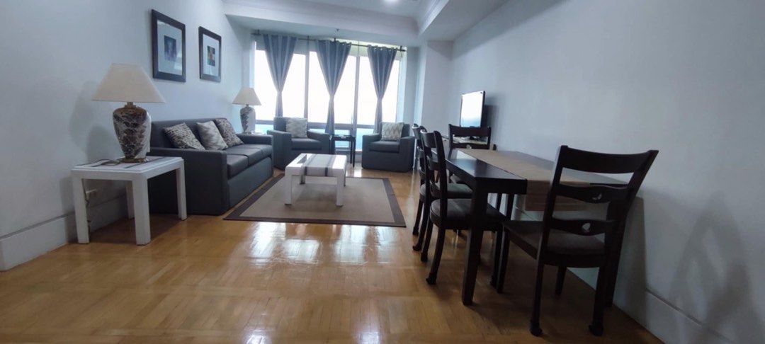 2 BR One McKinley Place with parking. (Category: Apartments & Condos) located in Makati City. Submitted by officialrodz (Listing ID 1328958452, Image 1). Description: 2 BR One McKinley Place 110 sq 30 th floor facing golf course With parking at basement b2 P35m non negotiable Interested parties please send message for viewing. .