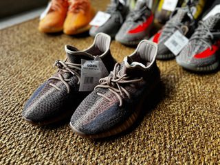Adidas yeezy 1000 2.0 sales