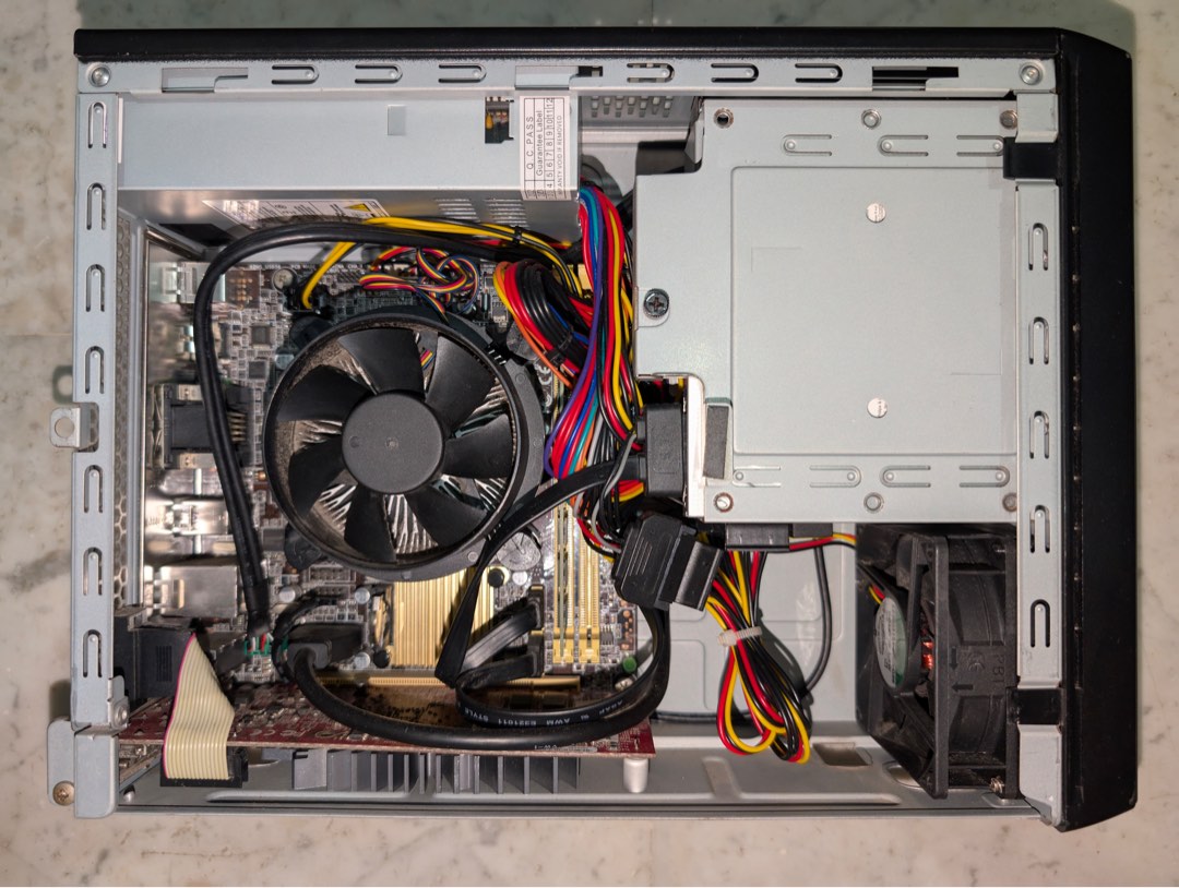 中古 パソコン】ASUS P30AD（送料別） 女々し