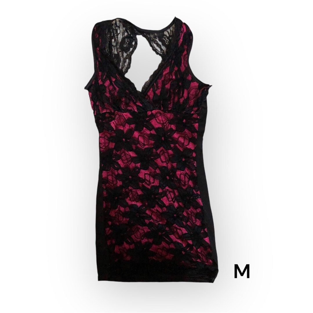 Black & Pink Lace Top (Category: Sleeveless) located in Quezon City. Submitted by japs0803 (Listing ID 1329098422, Image 1). Description: .