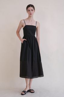 (Category: ) located in . Submitted by everyonelovesretailtherapy (Listing ID 1329034145, Image 1). Description: .