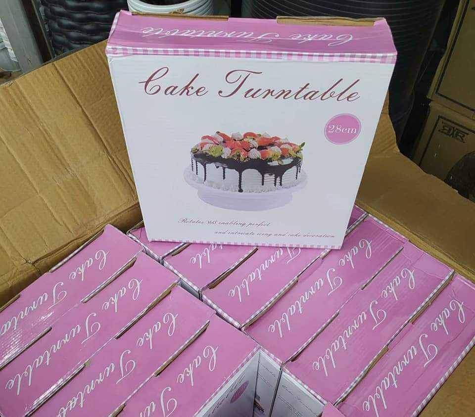 Cake stand 28cm (Category: Bakeware) located in Manila. Submitted by asstditems (Listing ID 1329028974, Image 3). Description: Same day delivery via Lalamove Location: Manila Mop: Cod/Gcash payment.
