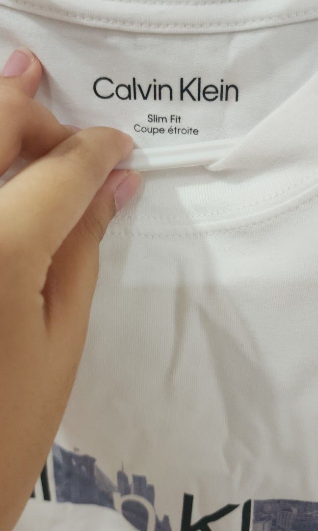 Calvin Klein Slim Fit (Category: Shirts) located in Manila. Submitted by gingerific (Listing ID 1328986672, Image 3). Description: brand new from canada.