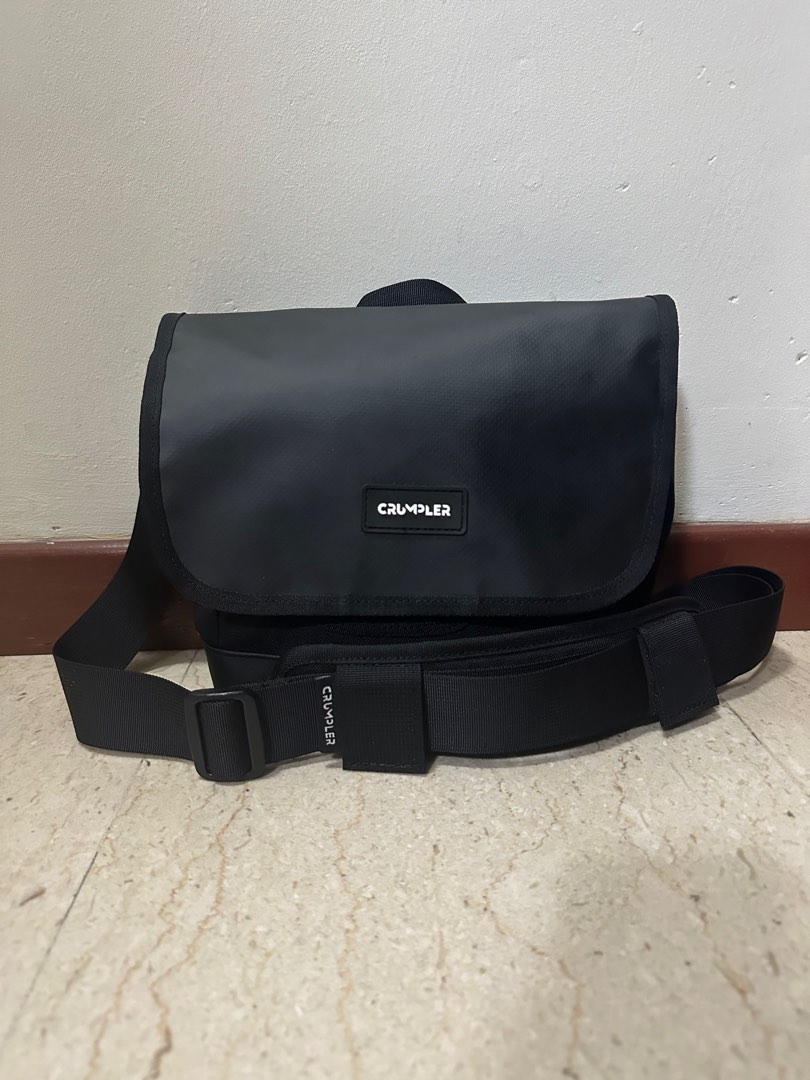 Crumpler Muli Camera Sling 2500 bag