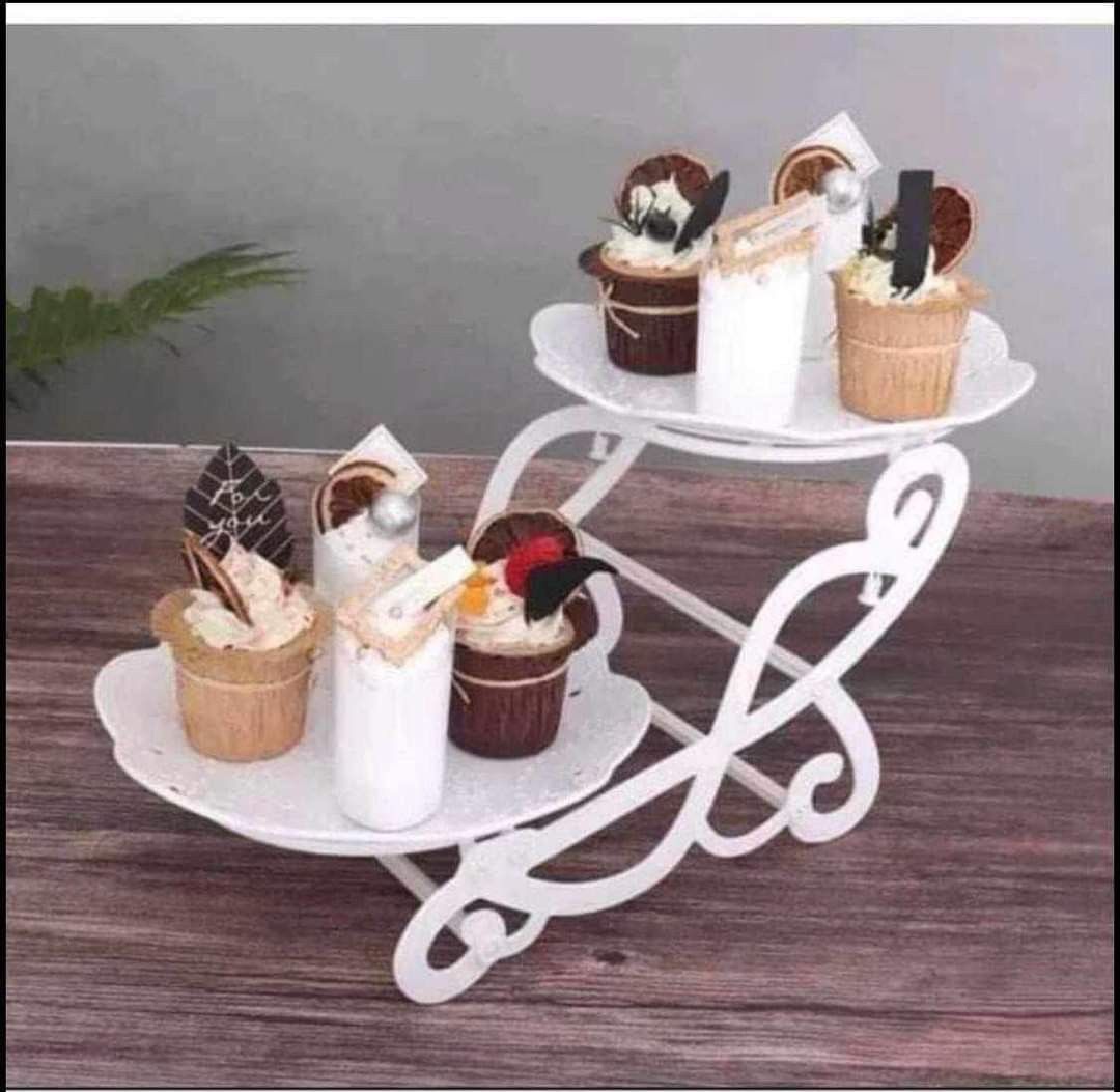 Cupcake stand (Category: Bakeware) located in Manila. Submitted by asstditems (Listing ID 1329030507, Image 2). Description: Same day delivery via Lalamove Location: Manila Mop: Cod/Gcash payment.