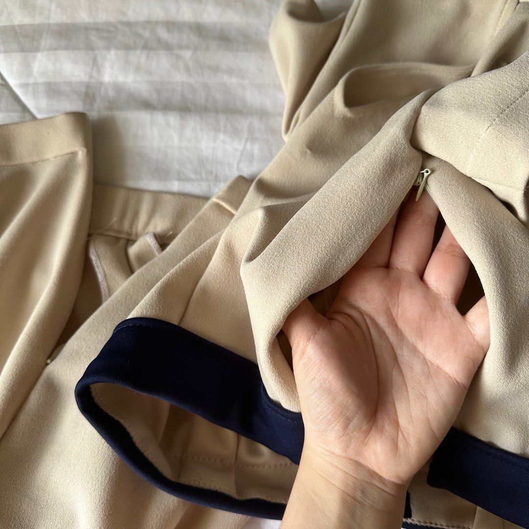 Formal Coordinates - Cropped Top XS (Category: Sets or Coordinates) located in Paranaque City. Submitted by his._and.hers (Listing ID 1328980129, Image 3). Description: Custom Made - (paid 2.5k) Used once for formal event Best fit xs Body fitting Cropped top.