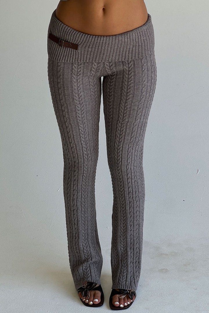 Frankies Bikinis Fleur Cable Cloud Knit Pant (Category: Other Bottoms) located in San Juan City. Submitted by shop.girlypop (Listing ID 1328959725, Image 1). Description: Brand new, for preorder, authentic Retails for ₱8900 on the website Sizes: XS, S & M.