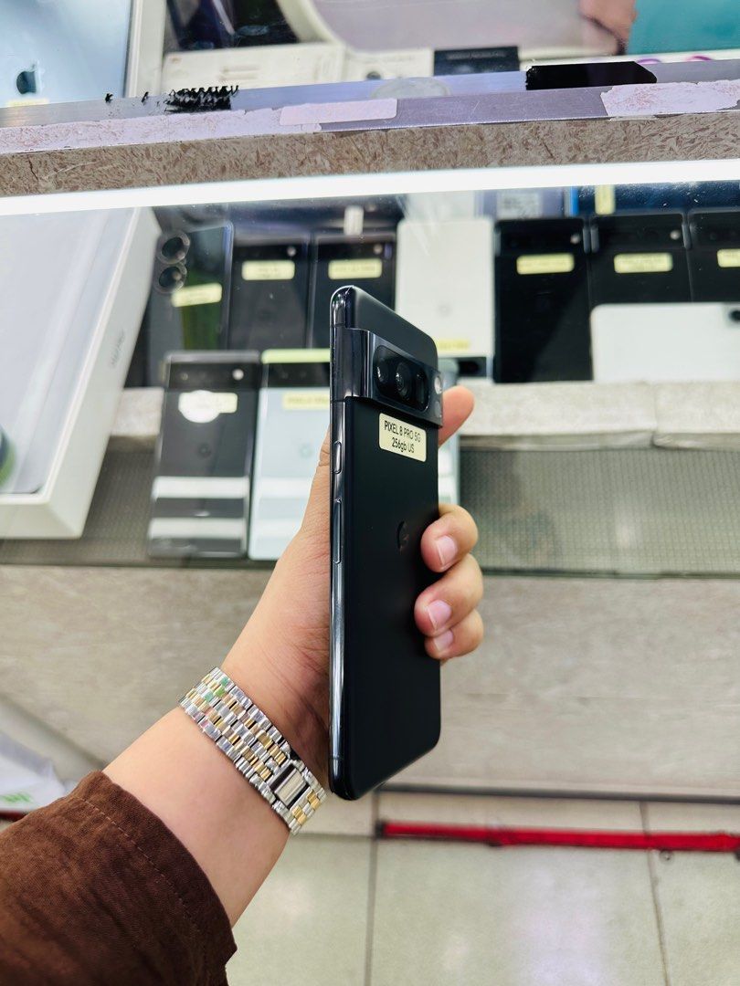 Google Pixel 8 Pro 256gb FU no issue (Category: Google Pixel) located in San Juan City. Submitted by javedsgadgetshop (Listing ID 1329091776, Image 3). Description: OPEN FOR INSTALLMENT VIA CREDIT CARD/GGIVES/SPAY/BILLEASE & SWAP/TRADE-IN! BUY AND SELL! Quick Specs : Google Pixel 8 Pro •256gb •NTC Variant •Good batt health •Factory Unlock •95% Smoothness •No hidden issue | No Repaired •100% Authentic | Not Refurbished •w/ OEM Charger & store warr