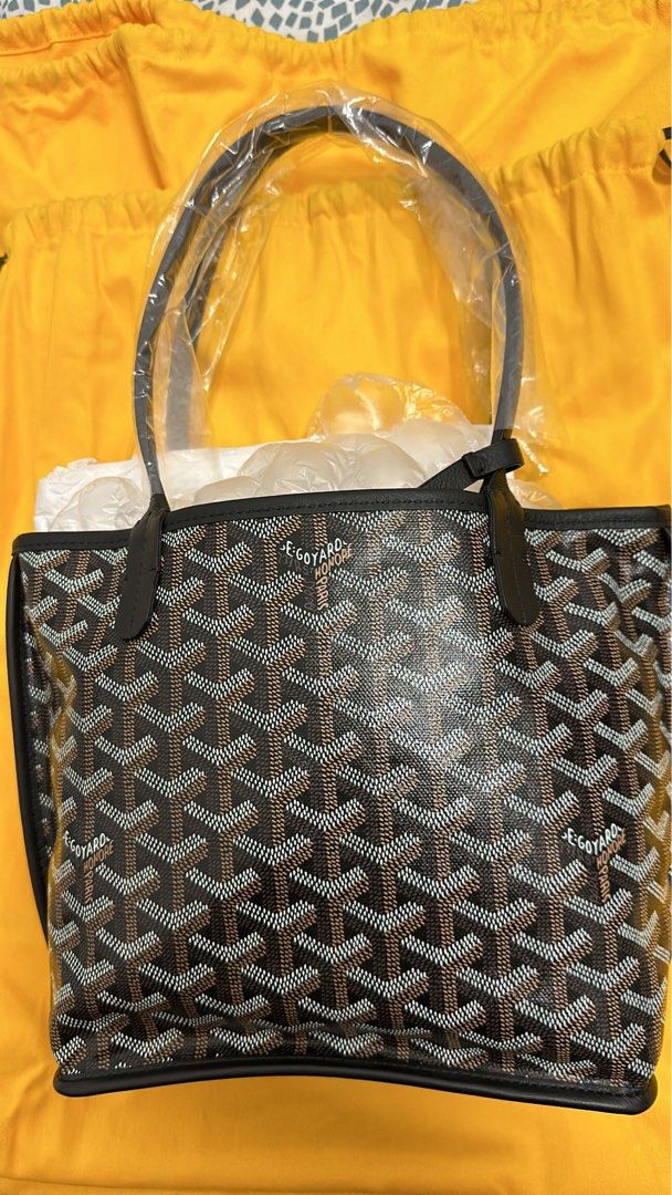Goyard anjou (Category: Luxury Bags & Wallets) located in Las Pinas. Submitted by luxuryrevealph (Listing ID 1329093336, Image 2). Description: .