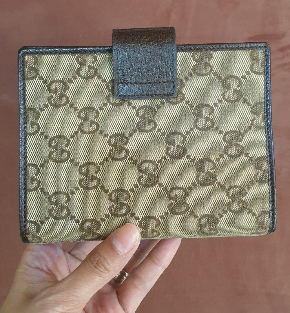 Gucci Agenda (Category: Luxury Bags & Wallets) located in General Trias. Submitted by mimispreloves (Listing ID 1329006735, Image 2). Description: ‼️Gucci Agenda Rank A no inclusion Php6.5k only.