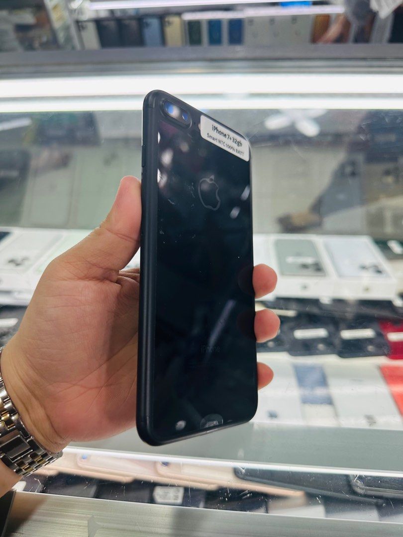 Iphone 7+ 32gb 100% batt Smartlocked NTC (Category: iPhone 7 Series) located in San Juan City. Submitted by javedsgadgetshop (Listing ID 1329072662, Image 3). Description: OPEN FOR INSTALLMENT VIA CREDIT CARD/GGIVES/SPAY/BILLEASE & SWAP/TRADE-IN! BUY AND SELL! Quick Specs : Iphone 7+ •32gb •NTC Variant •100% batt health •Smartlocked •95% Smoothness •No hidden issue | No Repaired •100% Authentic | Not Refurbished •w/ OEM Charger & store warranty ❣