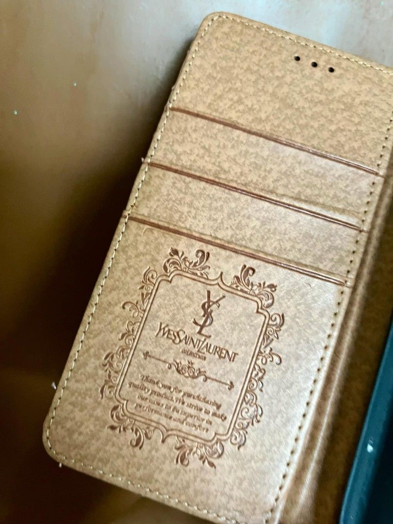 iPhone XR Leather Flip Phone Case (Category: Cases & Sleeves) located in Manila. Submitted by lovedbyveronica88 (Listing ID 1329093852, Image 3). Description: Hindi nagamit dahil nag upgrade bigla sa iP13 High quality Bought for ₱500.