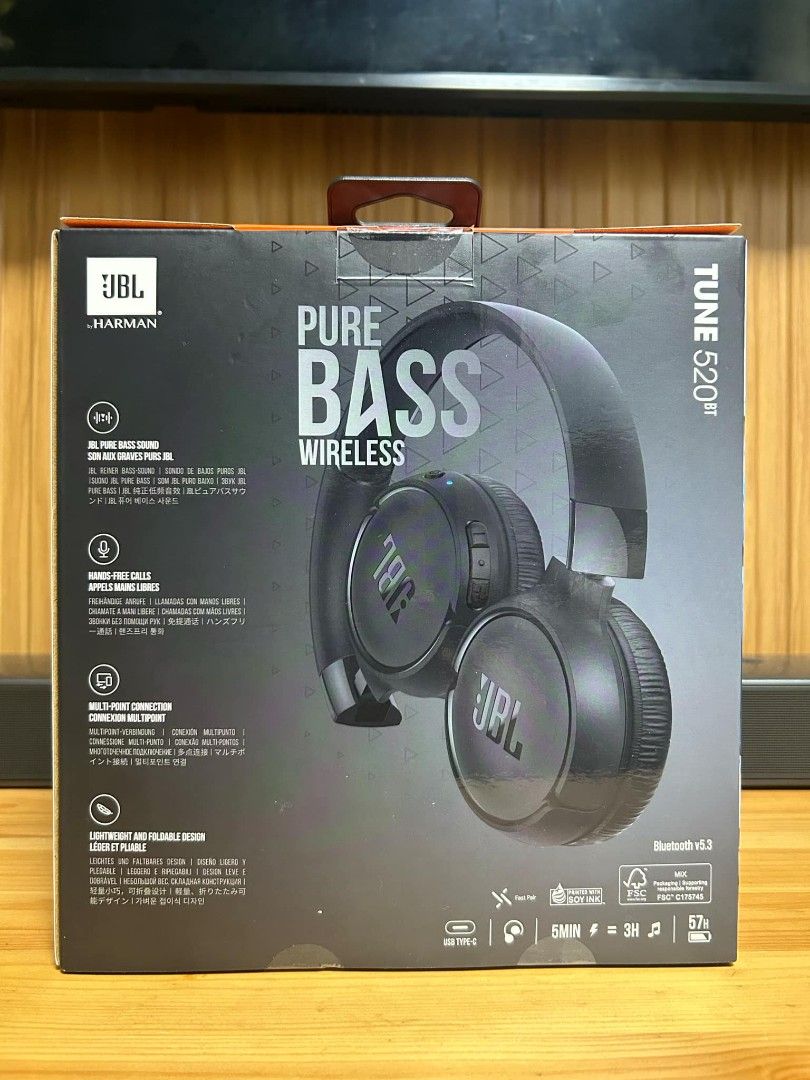 JBL TUNE 520 BT (Category: Headphones & Headsets) located in Valenzuela. Submitted by redstar13 (Listing ID 1328975870, Image 2). Description: Original JBL TUNE520 BT.