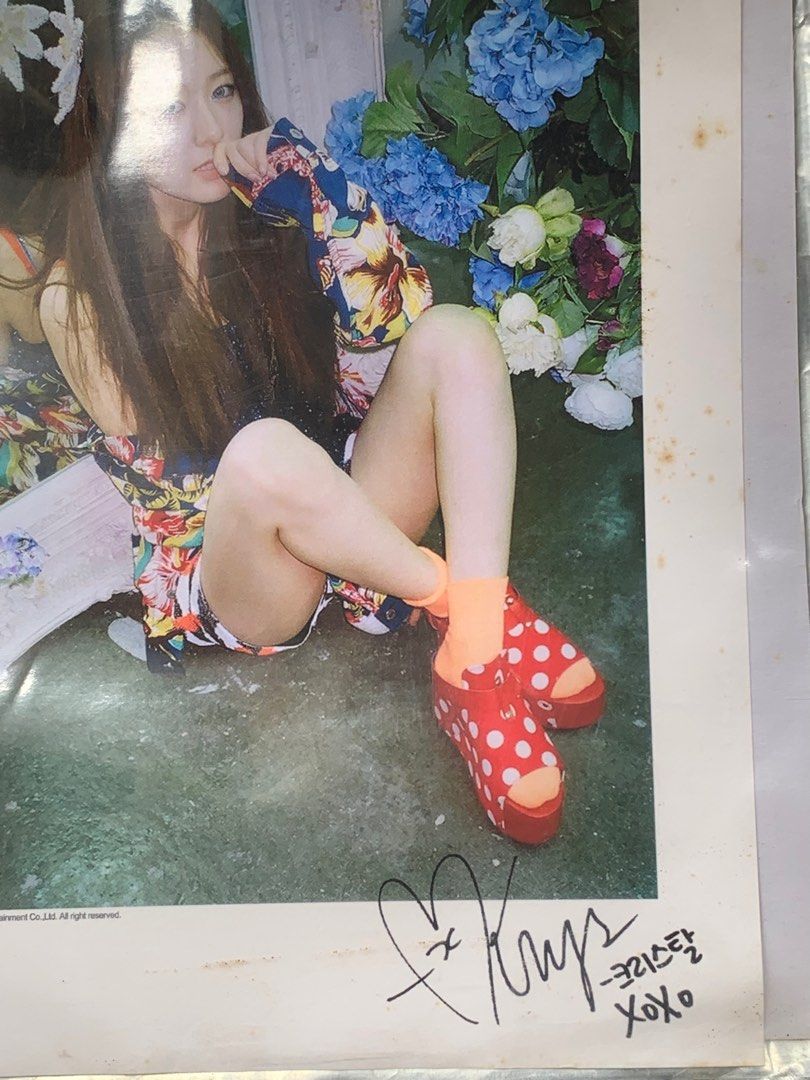f(x) クリスタル ペンカフェグッズ　krystal jung 写真集 レア f(x) クリスタル ペンカフェグッズ krystal jung 写真集 レア