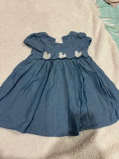 (Category: ) located in . Submitted by ilovepreloved (Listing ID 1329071229, Image 1). Description: .