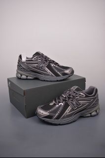 (Category: ) located in . Submitted by lovely_shoes (Listing ID 1328974505, Image 1). Description: .