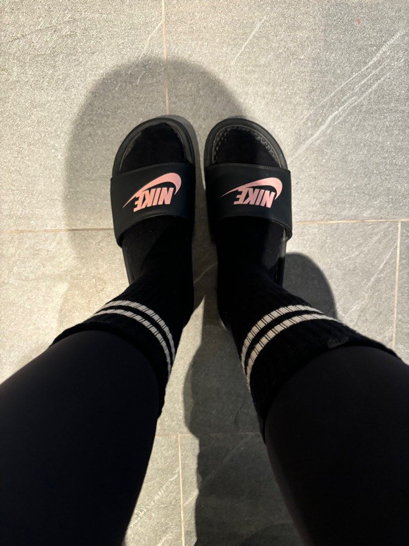 Nike slides tumblr outlet
