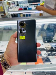 (Category: ) located in . Submitted by javedsgadgetshop (Listing ID 1329060849, Image 1). Description: .