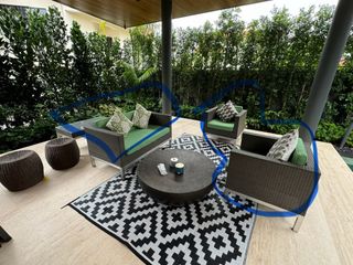 (Category: ) located in . Submitted by ibuy8989 (Listing ID 1328989130, Image 1). Description: .