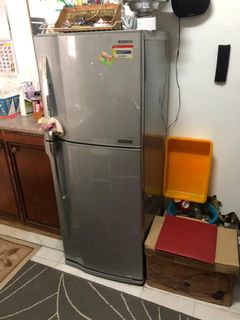 (Category: ) located in . Submitted by anneazman (Listing ID 1328993054, Image 1). Description: .