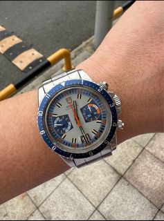 （分類：）位於 。 由 bennyvintagewatch 提交（商品編號 1329106189，圖片 1）。簡介： 。