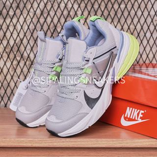 (Kategori: ) berada di . Dikirim oleh sipalingsneakerss (ID iklan 1329035881, Gambar 1). Deskripsi: .