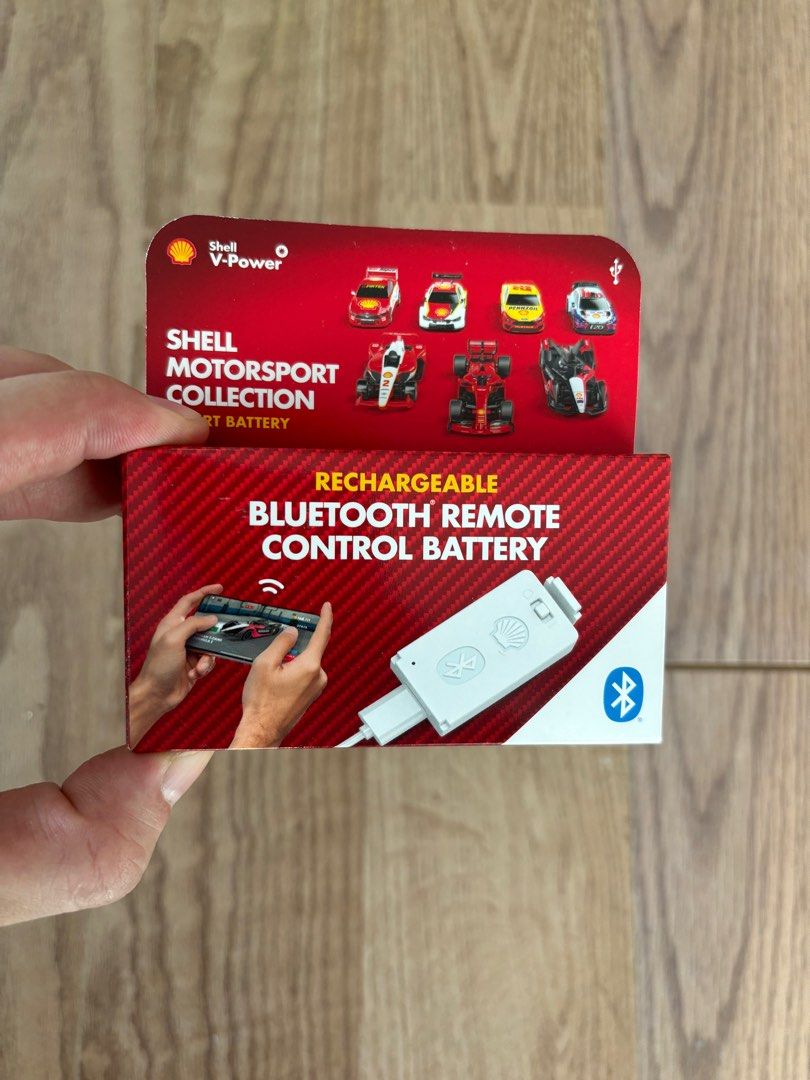 Shell bluetooth remote control (Category: Fan Merchandise) located in Kuching. Submitted by paradisebug (Listing ID 1329050512, Image 1). Description: Rm20 Shipping add rm10.