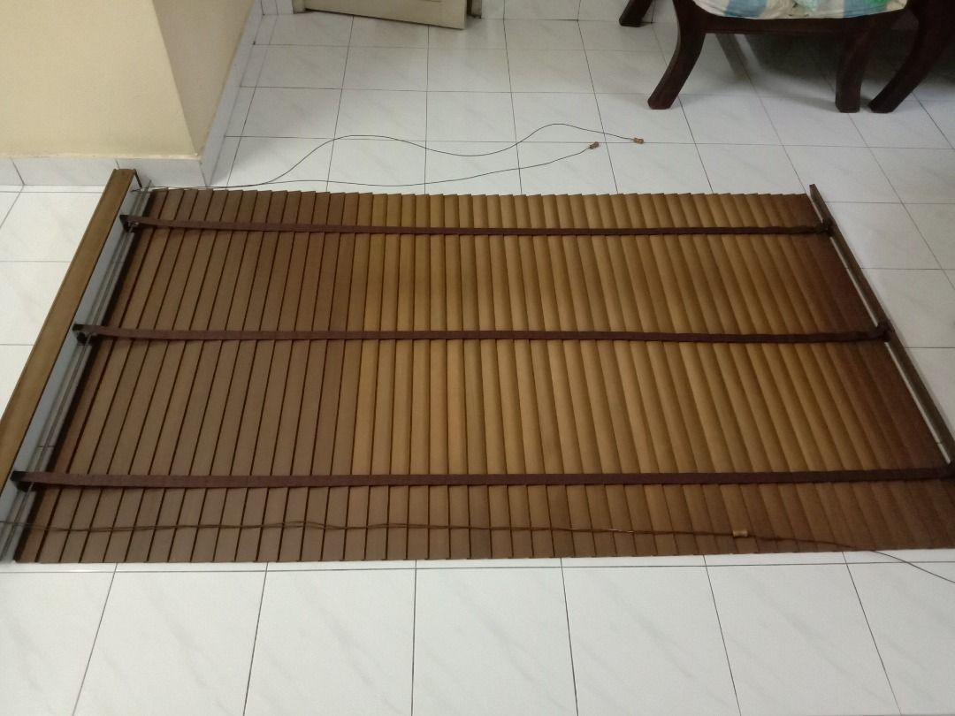 Solid wood blinds (Category: Curtains & Blinds) located in Puchong. Submitted by csf727 (Listing ID 1329057839, Image 2). Description: Like new Size W4 ft x H7 ft Prices No included postage Prefer meet .