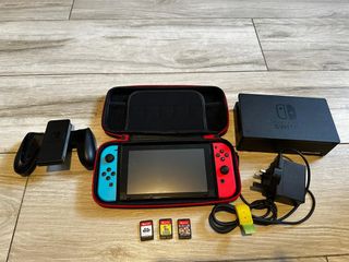 （分類：）位於 。 由 charlottelau511 提交（商品編號 1328954391，圖片 1）。簡介： 。