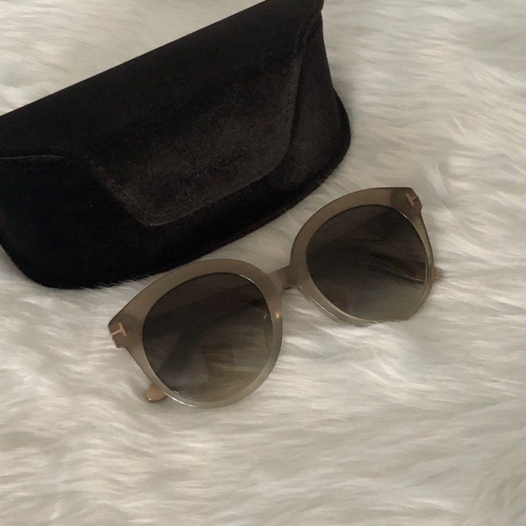 Brand New Tom Ford Brown Sunglasses (Category: Sunglasses & Eyewear) located in Quezon City. Submitted by aeimnx (Listing ID 1328995365, Image 1). Description: — Brand New/Unused — Authentic Tom Ford Sunglasses — See 2nd photo for inclusions — MOP: Gcash / BDO Bank Transfer Price is negotiable!.