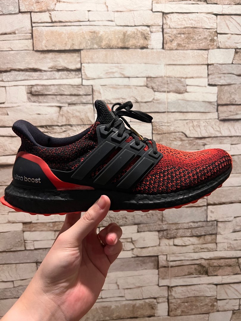 Ultraboost 2.0 Solar Red Customised