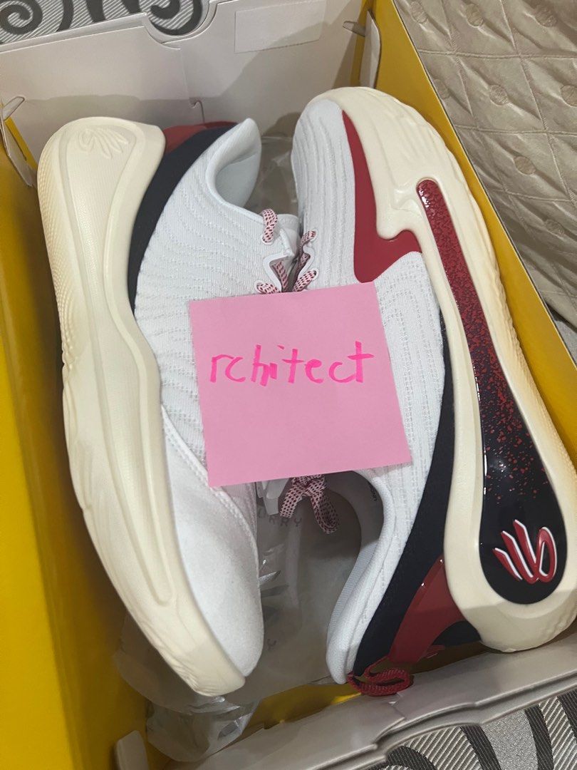 Under Armour Curry 12 Olympic USA Home (Category: Sneakers) located in Caloocan City. Submitted by rchitect (Listing ID 1328983159, Image 1). Description: Brand new Size 11 only 25000 QC meetup or shipped.