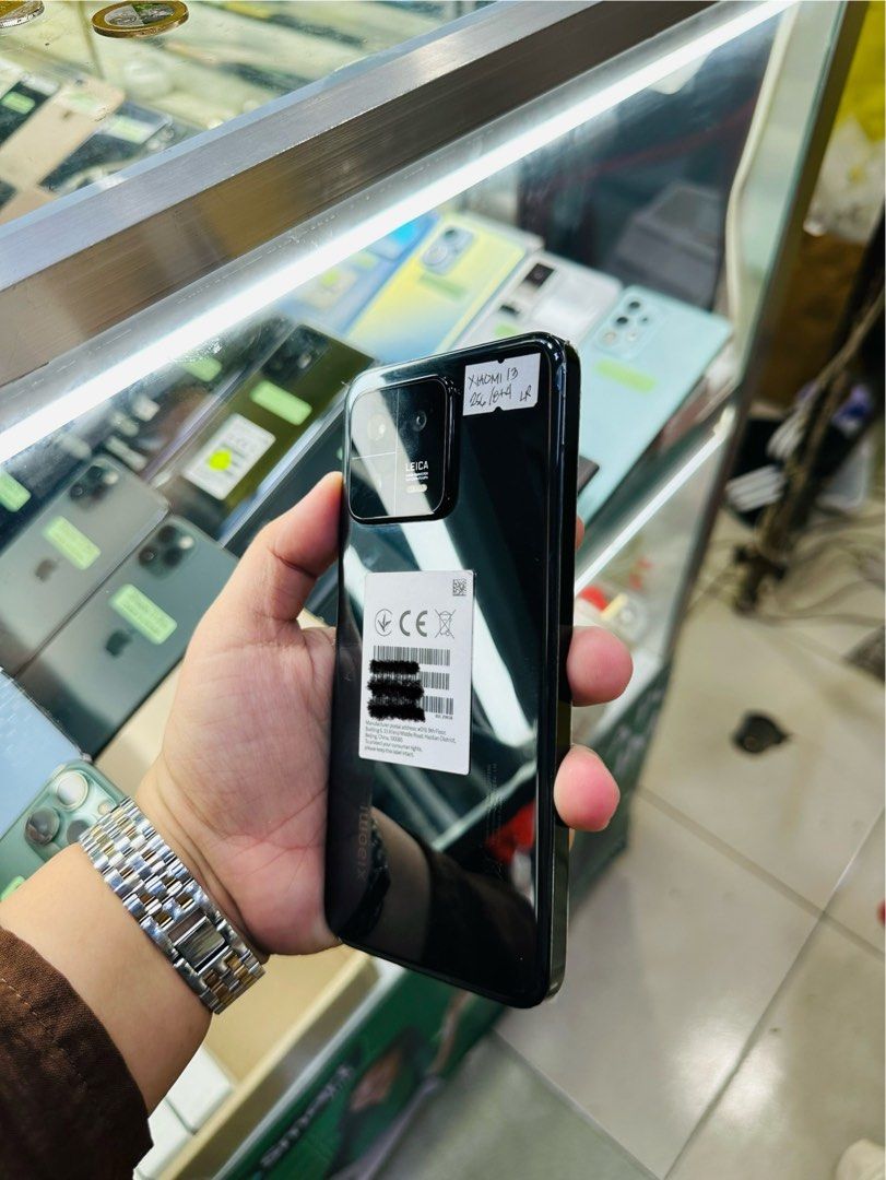 Xiaomi 13 5G 256gb FU No issue (Category: Xiaomi) located in San Juan City. Submitted by javedsgadgetshop (Listing ID 1329089945, Image 2). Description: OPEN FOR INSTALLMENT VIA CREDIT CARD/GGIVES/SPAY/BILLEASE & SWAP/TRADE-IN! BUY AND SELL! Quick Specs : Xiaomi 13 5G •256gb •NTC Variant •Good batt health •Factory Unlock •95% Smoothness •No hidden issue | No Repaired •100% Authentic | Not Refurbished •w/ OEM Charger & store warranty ❣️ - serial c