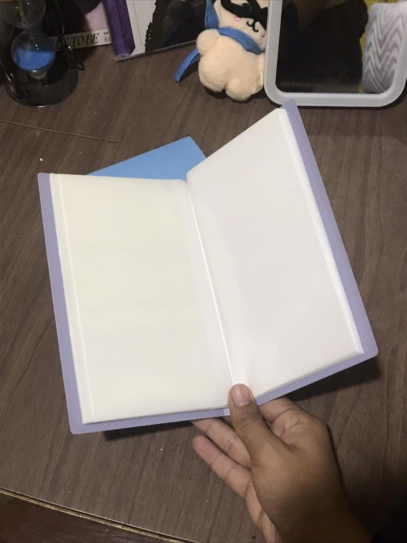 120 pockets photocard/lomocard binder (Category: Stationery & School Supplies) located in Lapu Lapu. Submitted by paumixie (Listing ID 1329249937, Image 2). Description: 📘Photocard/lomocard Binder 📘120 pockets 📘Lomocards not included (negotiable) 📘RFS: Decluttering.