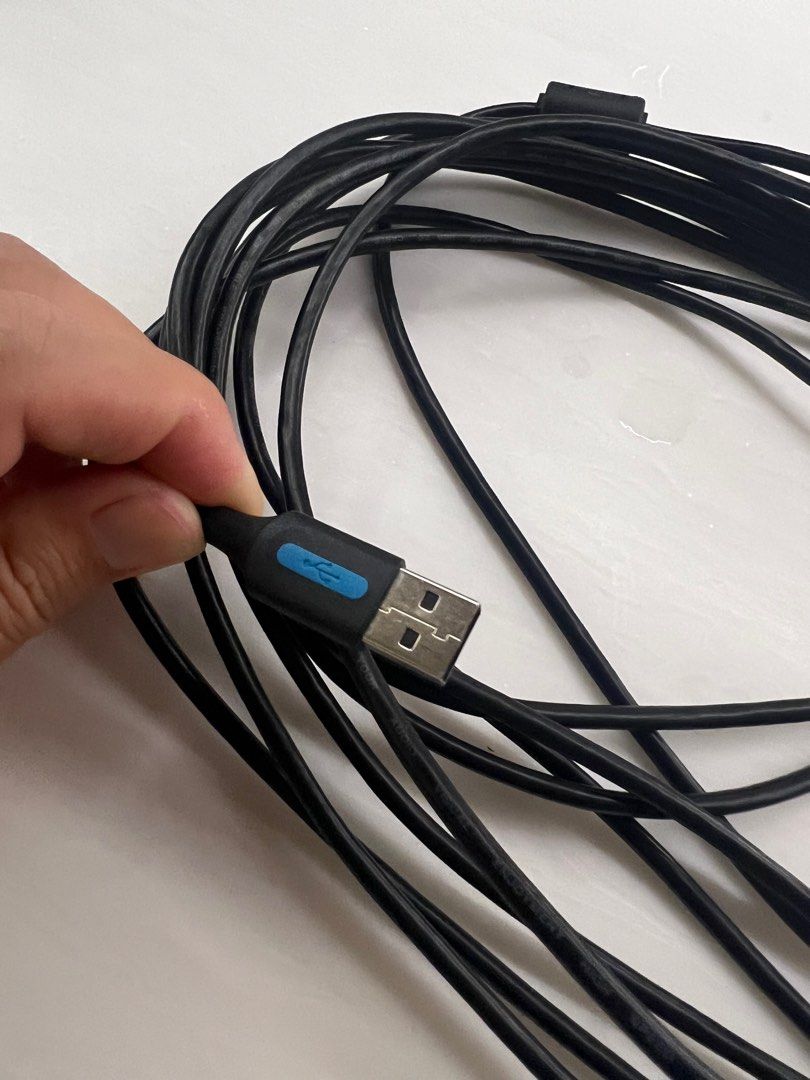 12M Printer Cable (Category: Cables & Adaptors) located in Singapore. Submitted by dn_010497 (Listing ID 1329235758, Image 3). Description: 12M printer cable Self collection at Tampines .