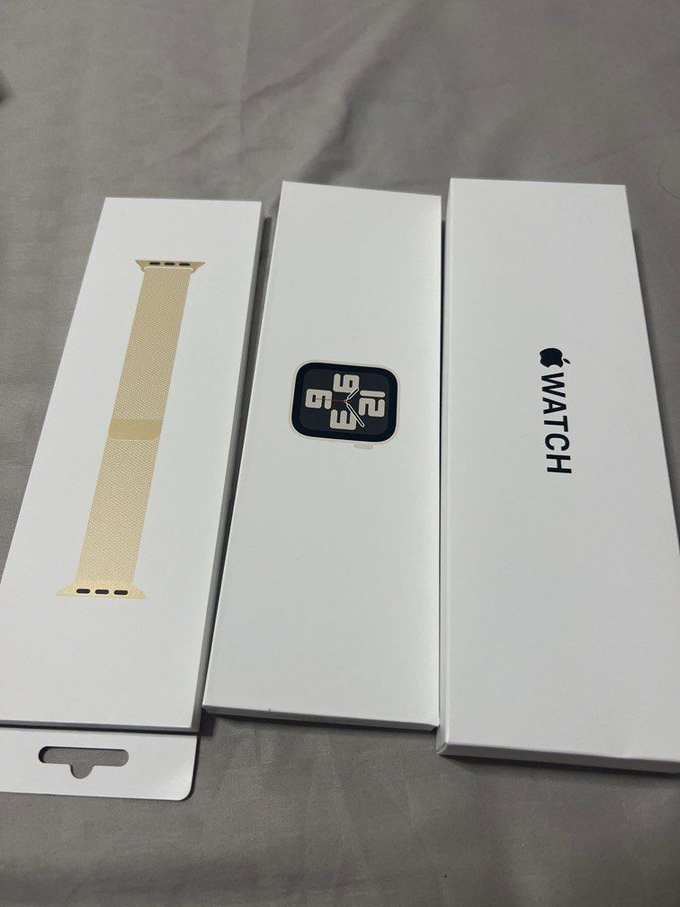 Apple Watch SE 40mm BOX ONLY, Mobile Phones Gadgets, Wearables