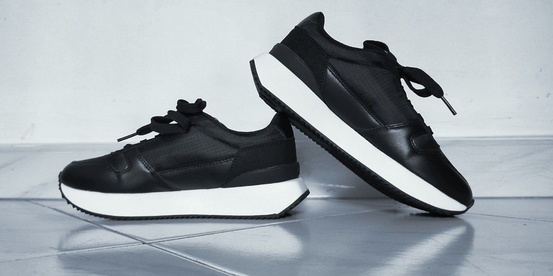 Calvin Klein USA Women s Mylee Sneaker Women s Fashion Footwear Sneakers on Carousell
