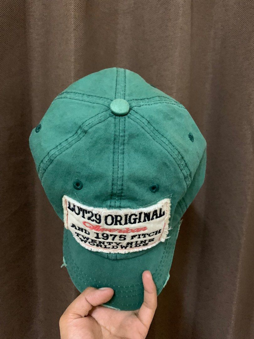 Cap (Category: Cap & Hats) located in Petaling Jaya. Submitted by knocknoq (Listing ID 1329228176, Image 3). Description: unisex, handwashed, pm if interested!! .