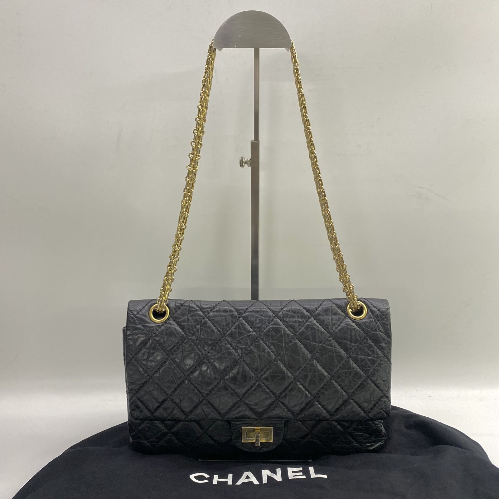 CHANEL A37587 NO.12 CALFSKIN 226 2.55 BLACK REISSUE 28CM W FLAP NO CARD SHOULDER BAG 247050949 WE