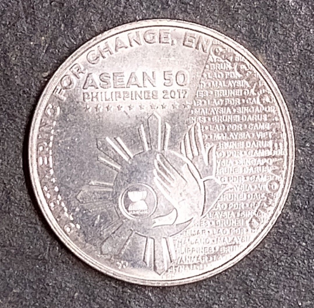Commemorative Coin:2017 Republika Ng Pilipinas 1 Piso*ASEAN 50*old coin  aUncirculated condition 15pcs available, Hobbies & Toys, Memorabilia &  Collectibles, Currency on Carousell