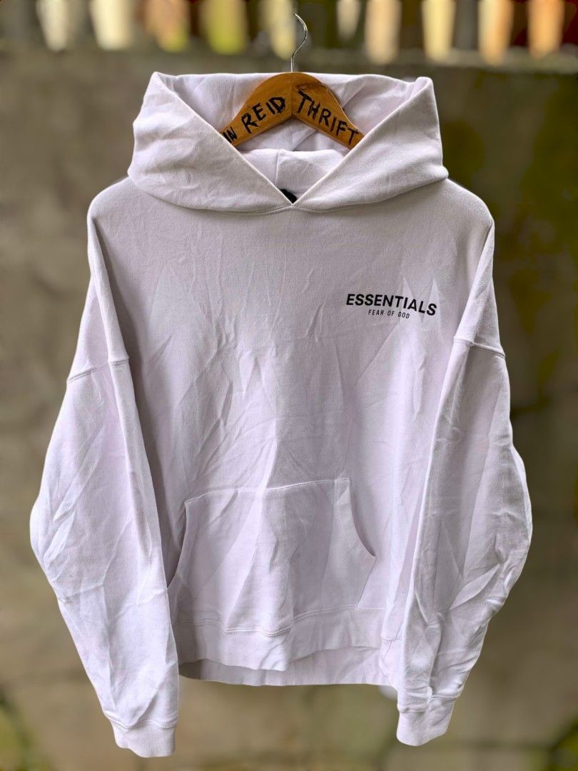 Essentials hoodie (Category: Coats, Jackets and Outerwear) located in Pasig City. Submitted by thrift1997 (Listing ID 1329123881, Image 1). Description: 3,5k shipped Excellent condition 25x27 Authentic!/legit No issue Brandnew condition.