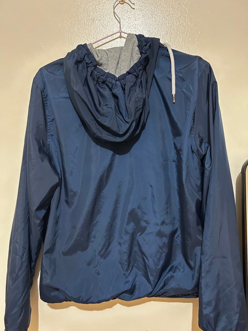 F21 Windbreaker Jacket Women s Fashion Coats Jackets and Outerwear on Carousell