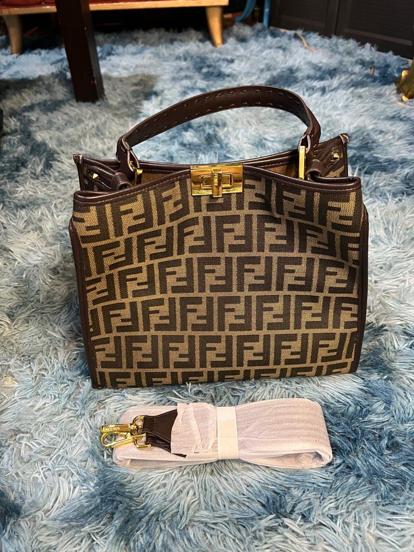 Fendi bag (Category: Luxury Bags & Wallets) located in Makati City. Submitted by maltitalibrary (Listing ID 1329270260, Image 3). Description: Fendi peekabok bag Never use Brand new strap .