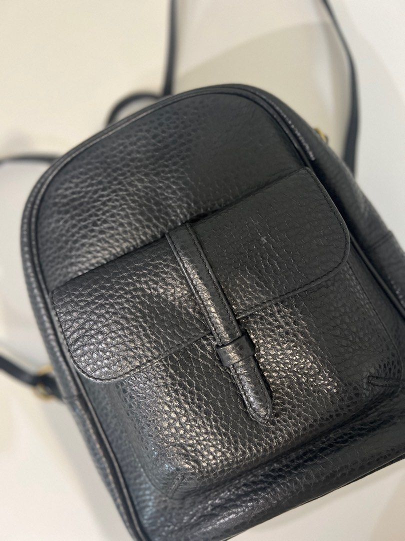 ✨Fino Leatherware Convertible Bagpack✨ (Category: Luxury Bags & Wallets) located in Pasay City. Submitted by chii.b (Listing ID 1329136260, Image 2). Description: ✨Fino Leatherware Convertible Backpack✨ 〰️Original / money back guarantee 〰️Full pebbled leather black color 〰️ Fabric interior lining Inclusions: none Condition: 9/10 🤩 📍Pasay, Manila 🛍️ 📩DM us for inquiry❣️😉.